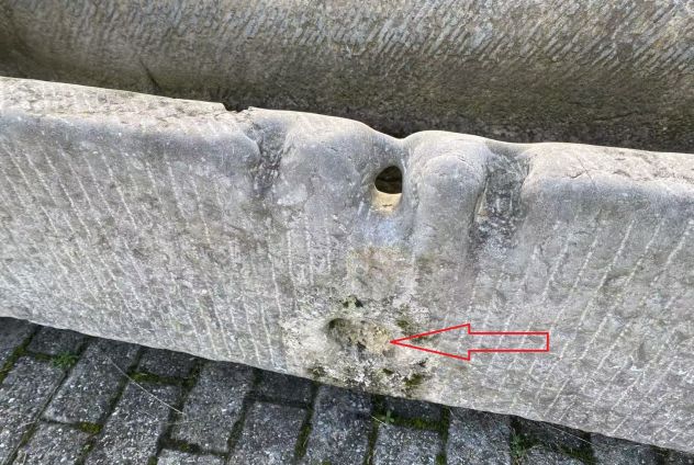 Antiche vasche mangiatoie abbeveratoi di pietra - Foto 4