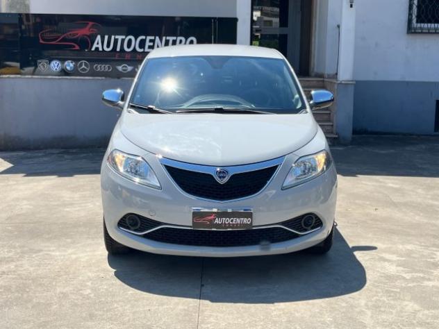 LANCIA Ypsilon 1.2 69 CV 5 porte GPL Ecochic Platinum rif. 24036381 - Foto 2