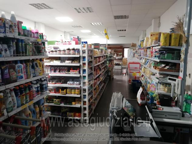 IMMOBILI-IMMOBILE COMMERCIALE-Piazza Della Repubblica 6