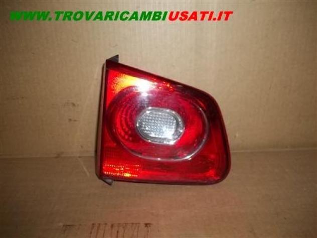 FANALE POST. PARTE INT. S. VOLKSWAGEN TIGUAN (5N)  Parti elettriche  Fanaleria  Fanali  Fanale int. post. s VOLKSWAGEN - TIGUAN - 01-10-2007 - 01-07-2