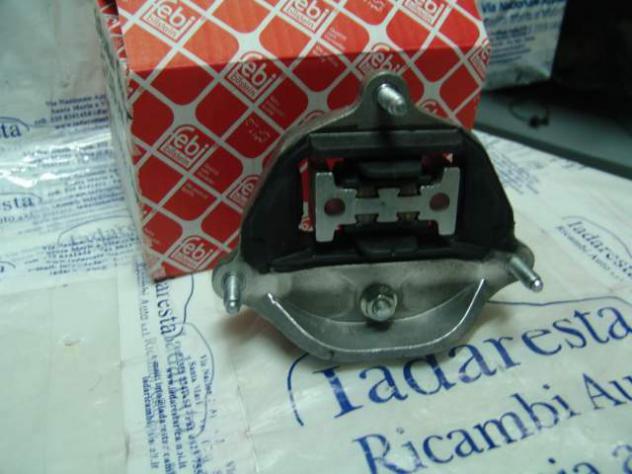 Supporto cambio post. audi a4/a5/q5 8k0399151aj - Foto 2