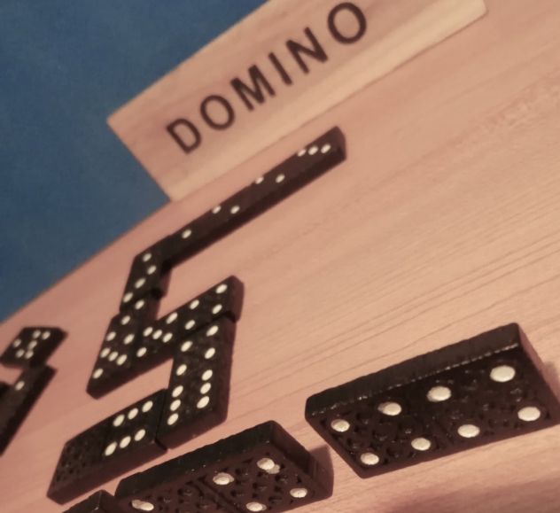 DOMINO gioco da Tavolo in Scatola di Legno 28 Tessere NERE