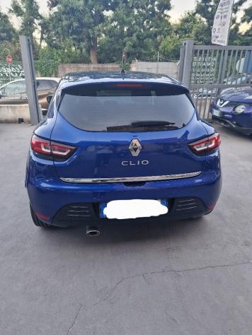 Renault Clio dCi 8V 75 CV 5 porte Moschino Life - Foto 4