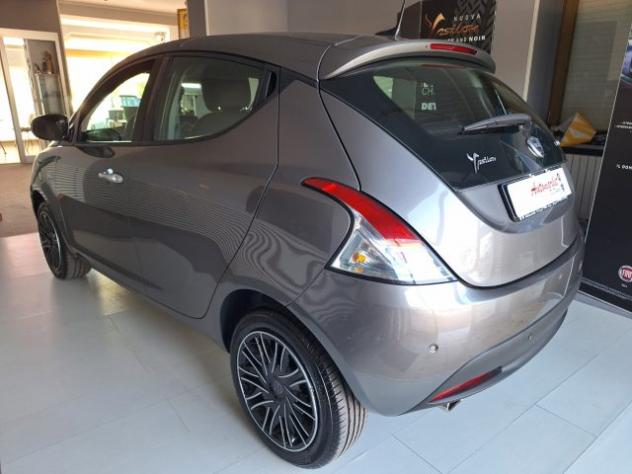 LANCIA Ypsilon 1.0 FireFly 5 porte S&S Hybrid Gold rif. 23933206 - Foto 3