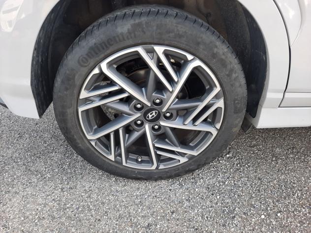 Hyundai Kona 1.0 T-GDI Hybrid 48V iMT NLine - Foto 9