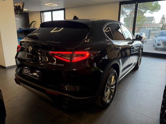 ALFA ROMEO STELVIO 2.2 160CV RWD NAVI CRUISE CAM ANNO 2024 - Foto 4