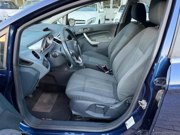 FORD Fiesta 1.6 TDCi 95 CV 5p. Titanium - Foto 9