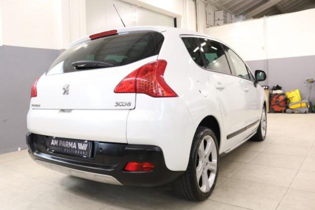 PEUGEOT 3008 2.0 HDi 150CV Business rif. 23976832 - Foto 6