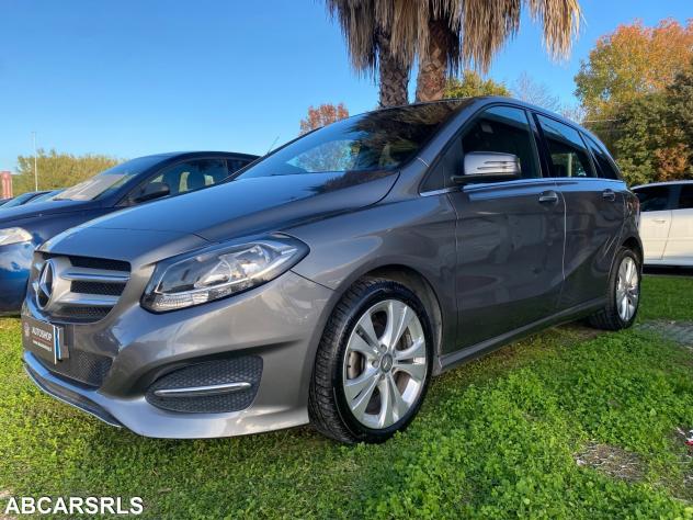 MERCEDES - Classe B - B 180 d Automatic Premium - - Foto 2