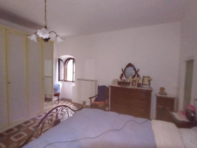 TERRATETTO di 6 vani e di 130 mq (GAMBASSI TERME) rif. G 19 - Foto 7