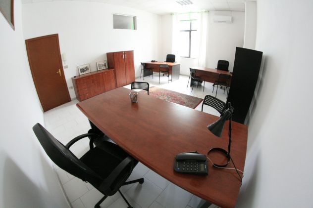 Ufficio arredato con sala riunioni - Foto 3