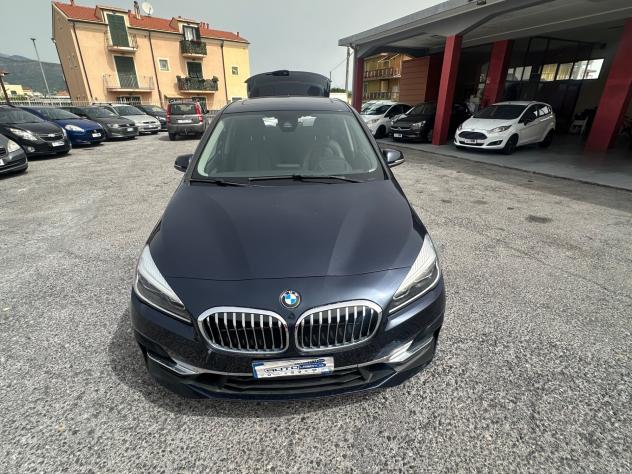 Bmw Serie 2 Gran Tourer 220d Luxury aut. - Foto 3