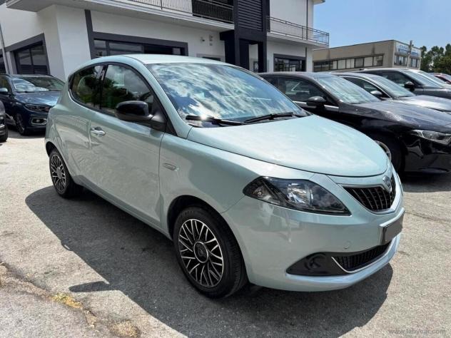 Lancia Ypsilon 1.2 69 CV 5 porte GPL Ecochic - Foto 3