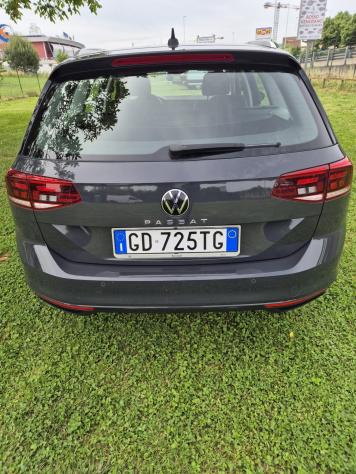Volkswagen Passat Variant 2.0 TDI SCR EVO DSG Executive - Foto 2