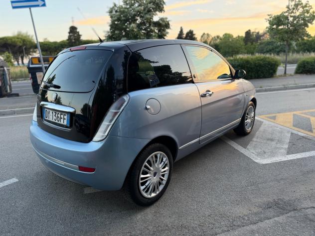 Lancia Ypsilon 1.4 Oro Ecochic GPL - Foto 6