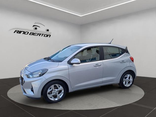 Hyundai i10 1.0 MPI Tech + CONNECT