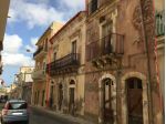 Stabile in centro a S. Croce Camerina (RG)