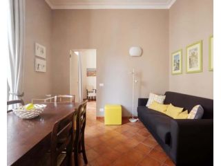 Apartment in Via Cavour, Roma for 77 m² with 2 bedrooms