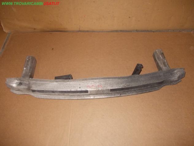 TRAVERSA PARAURTI POST.(in alluminio) AUDI A4 (8E) Carrozzeria Lamierati esterni Paraurti Traversa parau AUDI - A4 - 01-01-2001 - 01-10-2004