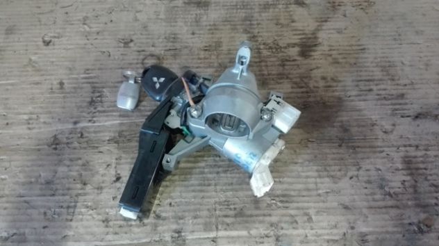 Blocchetto avviamento Mitsubishi Outlander del 2010 - Foto 3