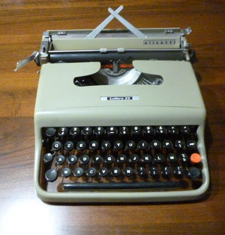 MACCHINA DA SCRIVERE OLIVETTI 22 - Foto 2
