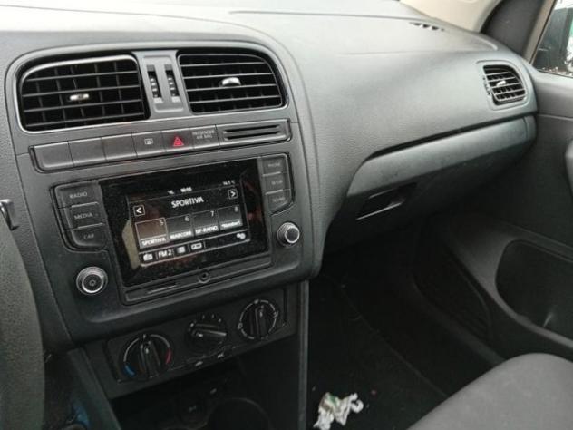VOLKSWAGEN Polo 5 Porte 1.0 60CV Trendline - SOLO COMEMRCIANTI rif. 24204919 - Foto 8