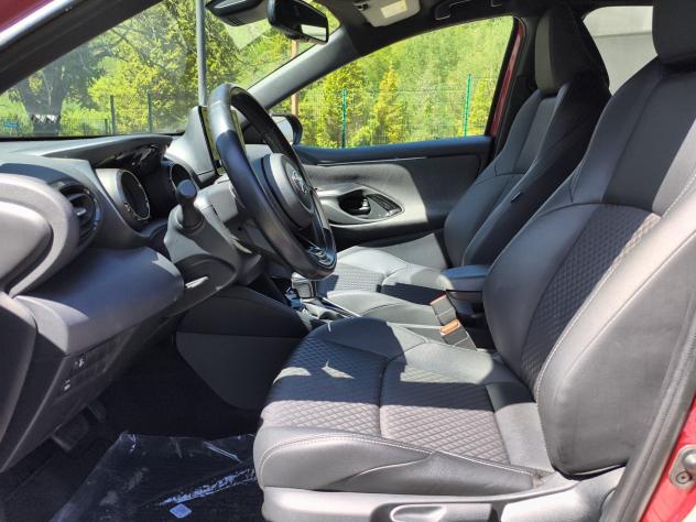 Toyota Yaris 1.5h Style - Foto 10