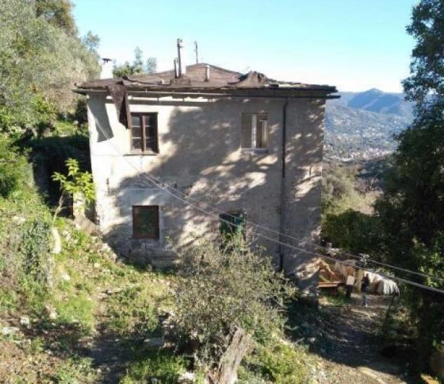 Pentalocale in vendita a Camogli