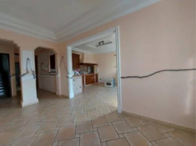 Immobile in asta di 99 m², box auto in vendita a Carpi - Foto 3