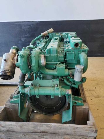 motore marino usato volvo tamd71b600hp - Foto 6