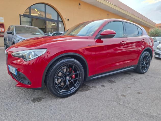Alfa Romeo Stelvio 2.2 Turbodiesel 190 CV AT8 Q4 Sprint - Foto 2