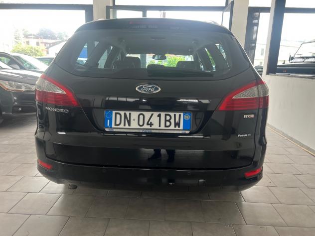 Ford Mondeo 2.0 TDCi Station Wagon Titanium 116000 km - Foto 5