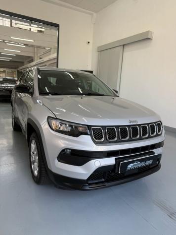Jeep Compass 1.5 Turbo T4 130 CV MHEV 2WD Longitude - Foto 9