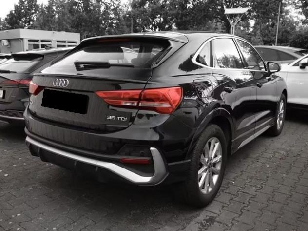 AUDI Q3 SPB 35 TDI S tronic S line edition rif. 23969032 - Foto 2
