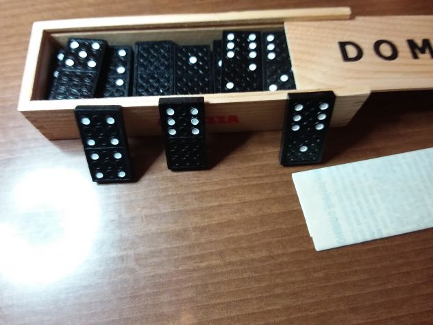 Domino - Foto 2