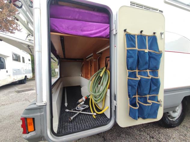 CAMPER ARCA MERCEDES MANSARDATO 7 POSTI DOPPIA DINETTE CLIMATIZZATORE LETTI CASTELLO FOTOVOLTAICO GENERALI USATI 538 - Foto 9