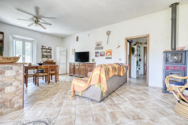 Porzione di casa in vendita a Collesalvetti - Foto 4