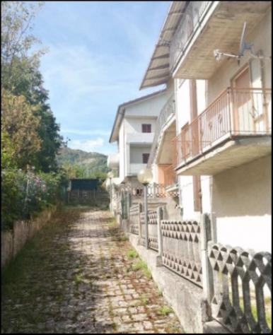Immobile in asta di 219 m², box auto in vendita a Serra Sant'Abbondio - Foto 4