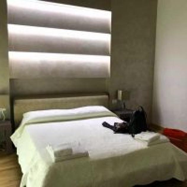 B&B Jolie center