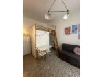 Monolocale arredato in Via Porpora 14 (zona Loreto) interno 220