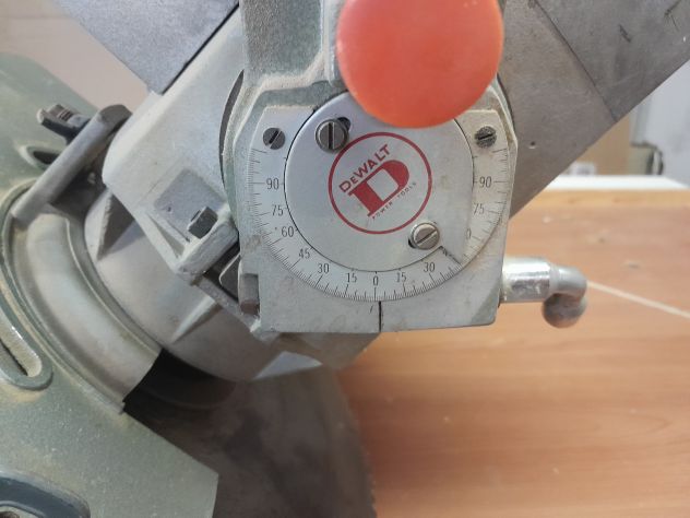 Sega radiale DEWALT modello 1600 S per Legno. Alluminio. altri materiali - Foto 5