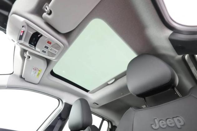 JEEP Avenger 1.2 Turbo 100 CV MHEV Summit rif. 22318264 - Foto 10