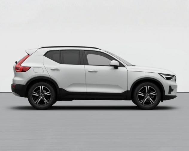 VOLVO XC40 CORE B3 AUTO PREZZO PROMO FINO A FINE MESE rif. 23920887 - Foto 6