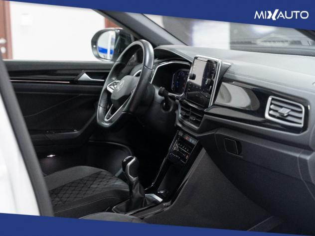 Volkswagen T-Roc 1.0 TSI R-Line 110CV - Foto 17