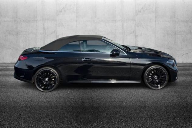MERCEDES-BENZ CLE 300 4Matic Cabrio AMG Line Premium rif. 23764407 - Foto 4