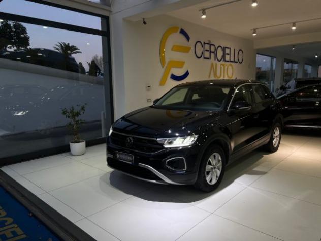 VOLKSWAGEN T-Roc 1.0 TSI Style tua da €239,00 mensili rif. 23121772
