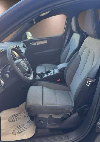 Volvo XC40 B3 automatico Core - Foto 8