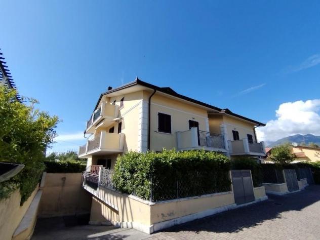 Appartamento in vendita a Marina di Massa - Massa 70 mq Rif: 1413285