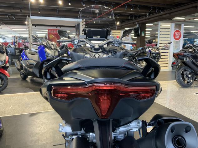 Yamaha T Max 560 SPECIAL 25 th - Foto 5