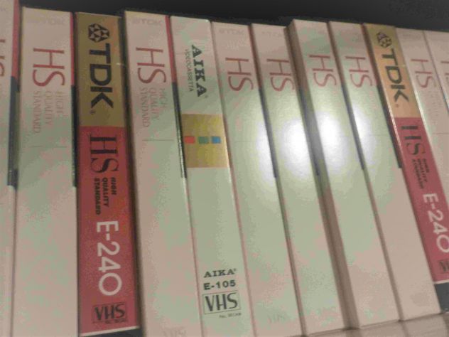 Vhs registrabili di varie marche vuote e altre con film originali
